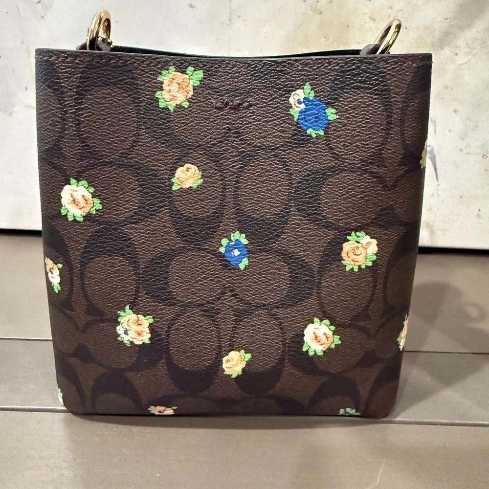 Coach Mini Town Bucket Bag Signature Canvas Rose Floral Crossbody Brown Black - Picture 6 of 13